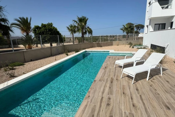 Key Ready Luxury Apartments in Santa Rosalía Lake &amp; Life Resort, Los Alcazares - Gallery Image 21