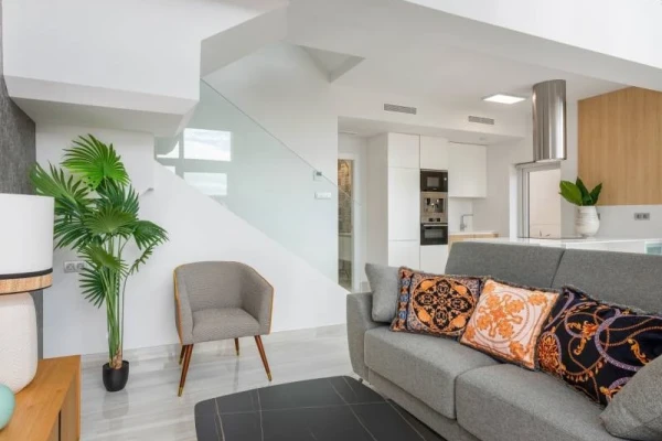 Laguna Azul Villas - Key Ready 3 Bed Villa with Pool in Los Montesinos - Gallery Image 10
