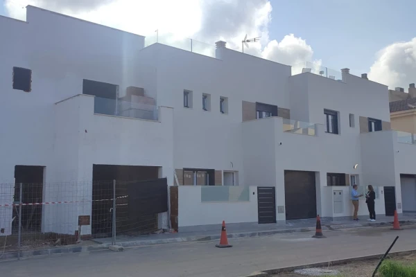 Luxury 3-Bed Villas With Private Pool in Los Belones - Gallery Image 2