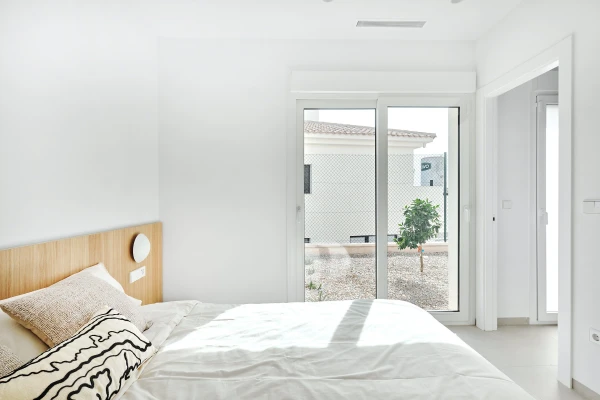 New Build 3-Bedroom Villas with Pool and Solarium in Los Montesinos – La Herrada - Gallery Image 10