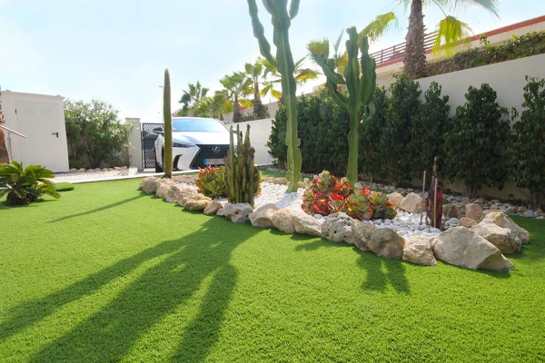 Modern 2 Bed Villa with Solarium &amp; Garden in La Fuente, Orihuela Costa - Gallery Image 15