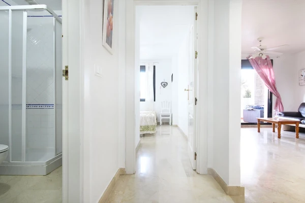 2 Bed, 2 Bath Ground Floor Apartment Near Villamartin Plaza  - Gallery Image 16