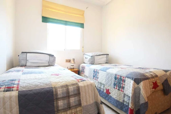 South-Facing 2 Bedroom Quad House in La Zenia with Spacious Driveway &amp; Solarium - Gallery Image 17
