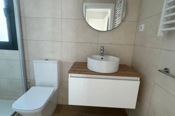 Key Ready Luxury Apartments in Santa Rosalía Lake &amp; Life Resort, Los Alcazares - Gallery Image 14