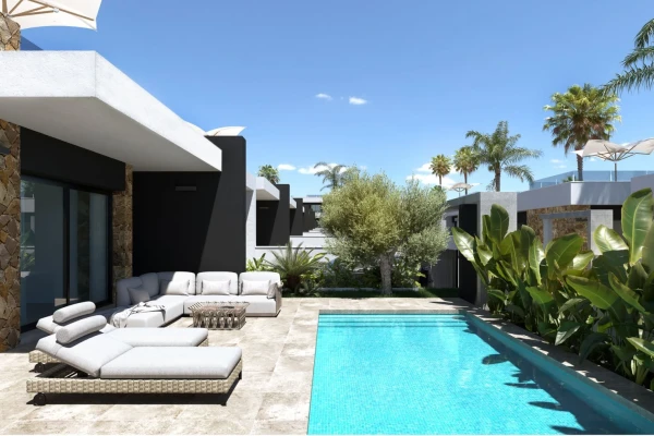 Elegant 3-Bedroom Villa in Quesada with Private Pool & Rooftop Terrace