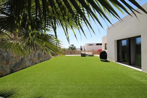 Modern 3 Bed 2 Bath Villa with Private Pool in Las Colinas Golf Resort - Gallery Image 17
