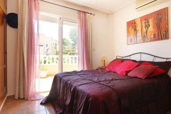 4 Bed Villa with Private Pool &amp; Separate Apartment in Las Filipinas, Orihuela Costa - Gallery Image 32