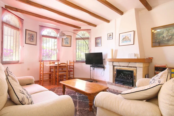 4 Bed Villa with Private Pool &amp; Separate Apartment in Las Filipinas, Orihuela Costa - Gallery Image 25
