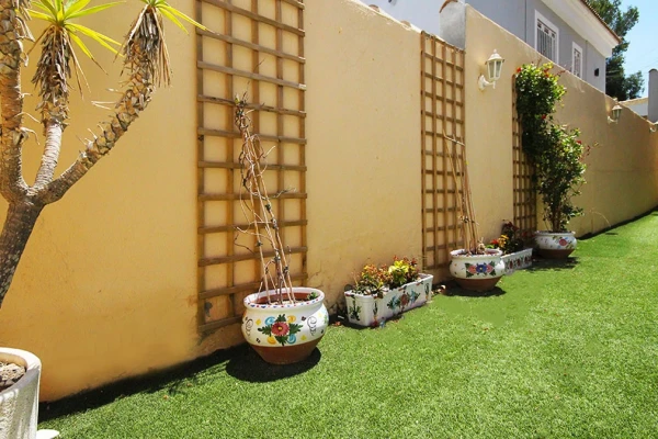 4 Bed Villa with Private Pool &amp; Separate Apartment in Las Filipinas, Orihuela Costa - Gallery Image 22