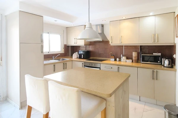 4 Bed Villa with Private Pool &amp; Separate Apartment in Las Filipinas, Orihuela Costa - Gallery Image 12
