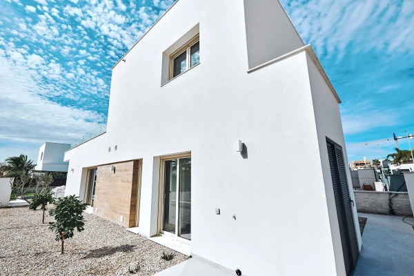 New Build 3-Bedroom Villas with Pool and Solarium in Los Montesinos, La Herrada, Large Plot - Gallery Image 2
