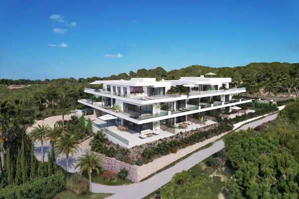 Luxury 4-Bedroom Apartment at Las Colinas Golf &amp; Country Club  - Gallery Image 4