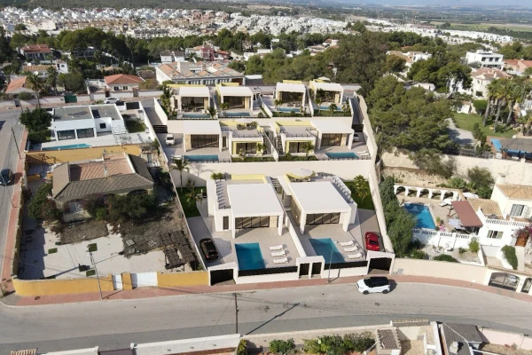 Exclusive Villas in Los Balcones - Gallery Image 9