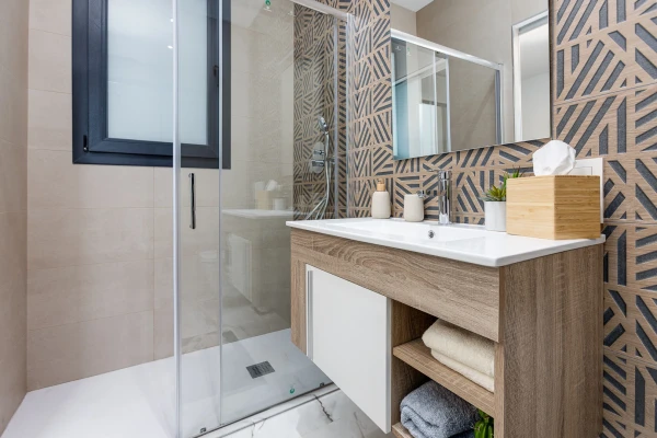 New Build 2 Bed, 2 Bath Apartments with Luxury Amenities in Los Altos - Gallery Image 5