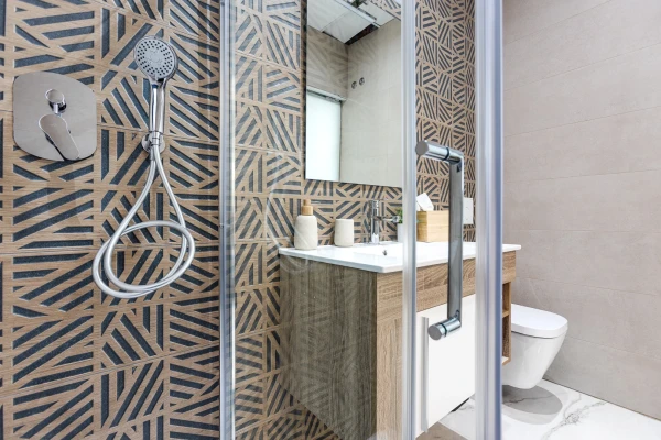 New Build 2 Bed, 2 Bath Apartments with Luxury Amenities in Los Altos - Gallery Image 3