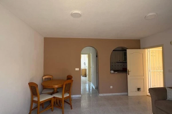 Ground Floor Apartment for Sale in Doña Pepa, Alicante | 2 Bed 1 Bath - Gallery Image 7