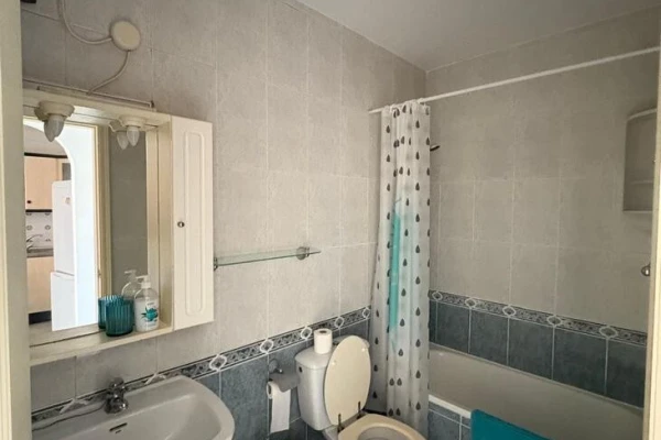 Ground Floor Apartment for Sale in Doña Pepa, Alicante | 2 Bed 1 Bath - Gallery Image 13