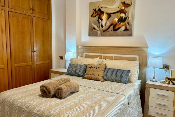 2-Bed Apartment in Torrevieja with communal Rooftop Pool | 1st Floor Near Beach - Gallery Image 10