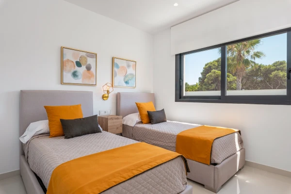 Luxury New Build Villa with Pool in La Manga  - 4 Bedrooms, 300m from Playa Honda - Gallery Image 16