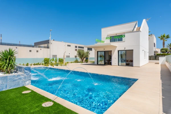 Sophie luxury villa in Campoamor