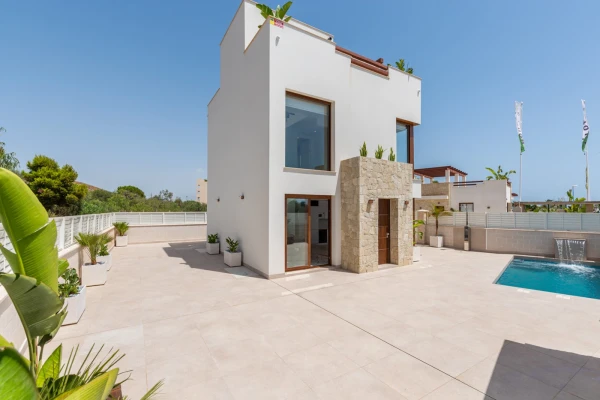 Villa Laguna Azul in Vera, Almería New 3 Bed 3 Bath Villa with Solarium