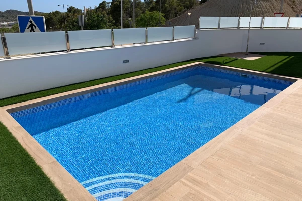 Ground Floor Bungalow with Spacious Terrace &amp; Private Pool in Mirador Hills Resort - Gallery Image 2