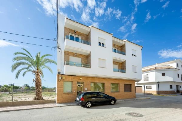 New 3-Bed Apartment in Jacarilla