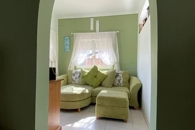 5 Bedroom Country House with Pool &amp; Gym in Albatera  - Gallery Image 15