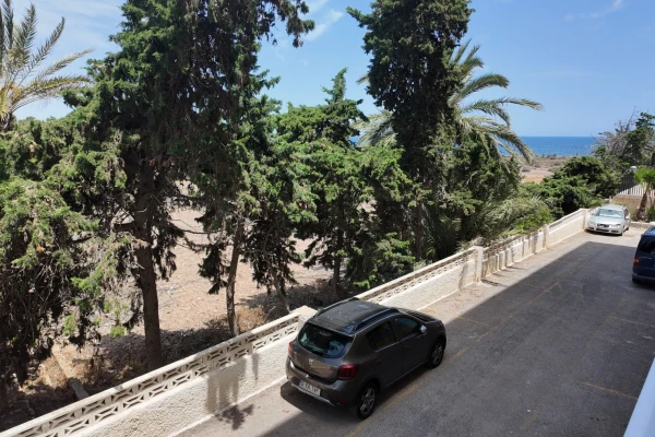 3 Bedroom 2 Bathroom (1 En-Suite) Apartment with Sea Views - Rocio del Mar, Punta Prima - Gallery Image 3