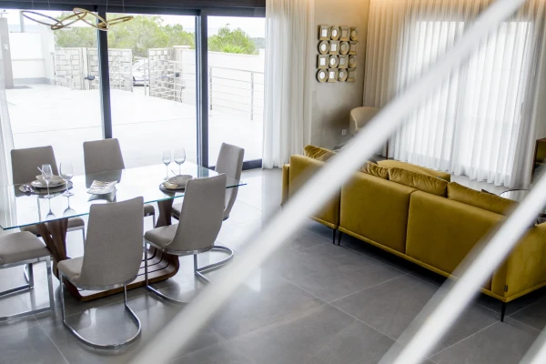 Penelope Model - Elegant 3 Bedroom Villa with Pool, Garden &amp; Solarium - Gallery Image 5