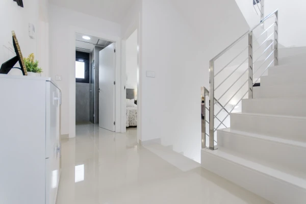 Lea Model - Spacious Modern Villa with Private Pool in San Miguel de Salinas - Gallery Image 10