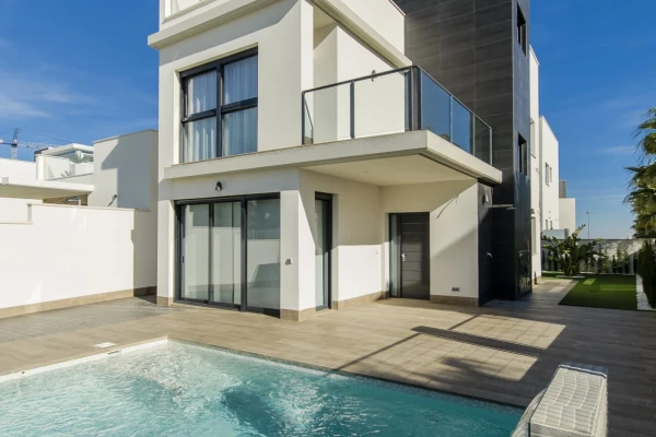New build villa in San Miguel de Salinas