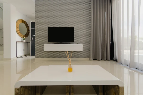 Key Ready Luxury Villa with Basement &amp; Lift in Dehesa de Campoamor  - Gallery Image 9