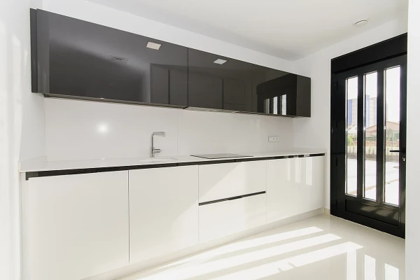 Key Ready Luxury Villa with Basement &amp; Lift in Dehesa de Campoamor  - Gallery Image 5