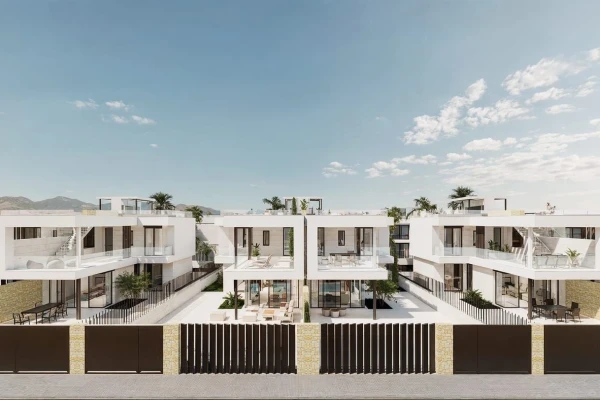 Luxury 3 Bed Villas for Sale in Los Alcázares - Golf &amp; Beach Lifestyle  - Gallery Image 13
