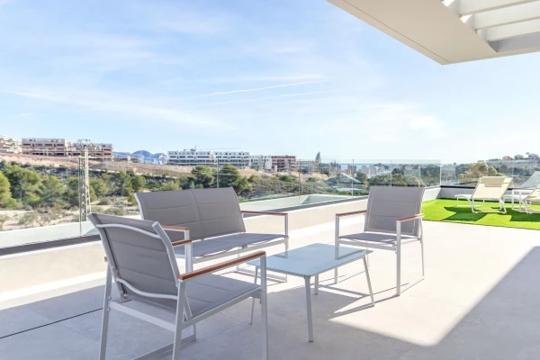 Luxury 2-Bed Bungalows with Sea Views in Finestrat  - Gallery Image 27