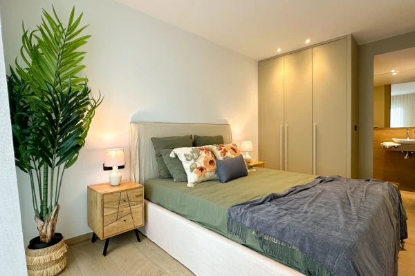 2 Bed 2 Bath Top Floor Apartment with Solarium | Zante Apartments - Gallery Image 6