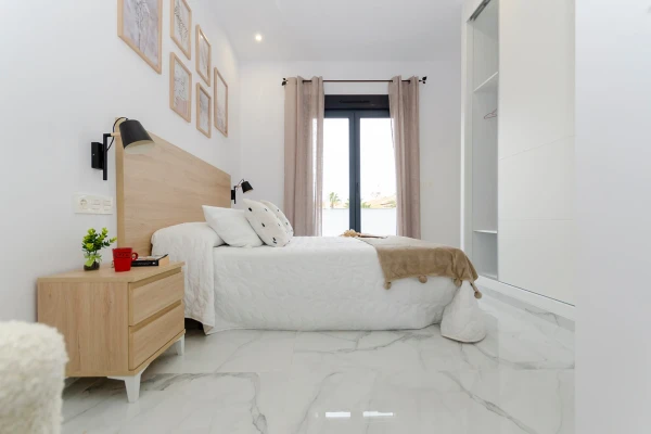 Modern 3-Bed Villa with Pool in Torrevieja  - Gallery Image 26