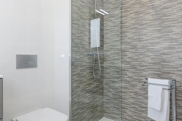 Modern 3-Bed Villa with Pool in Torrevieja  - Gallery Image 24