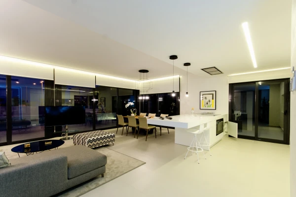 Marta Model Luxury 4 Bedroom Villa with Private Pool &amp; Optional Basement in San Miguel de Salinas - Gallery Image 16