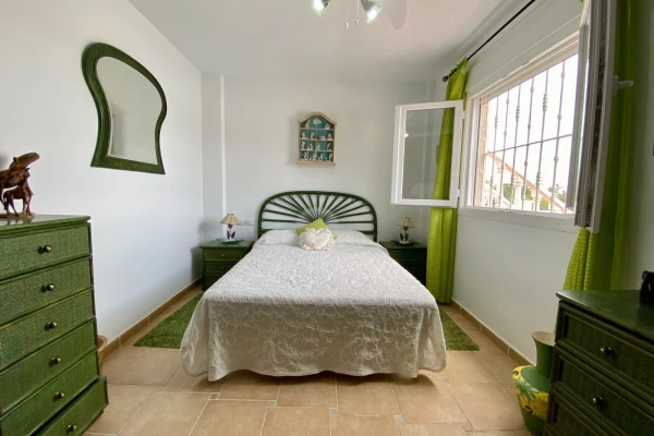 Spacious 3-Bedroom Villa with Private Pool For Sale in Algorfa - Gallery Image 15