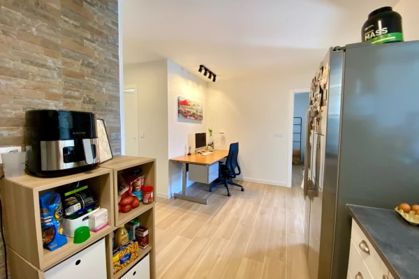 Detached Villa with Guest Chalet, Pool and Garages – 2 Minutes from Quesada Centre - Gallery Image 14