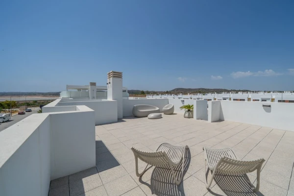 Luxury New-Build 2 &amp; 3 Bedroom Apartments in Vistabella Golf - Gallery Image 25