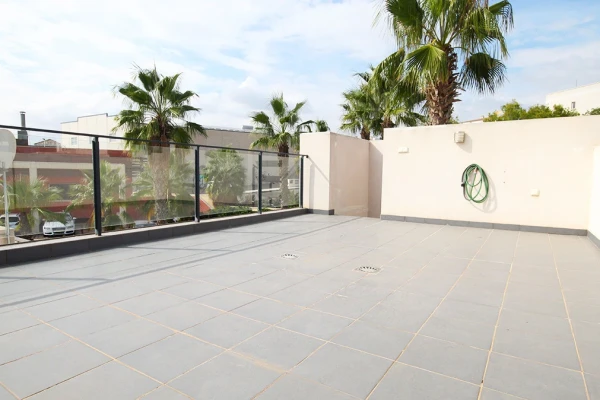 Modern 2 Bed Villa with Solarium &amp; Garden in La Fuente, Orihuela Costa - Gallery Image 8
