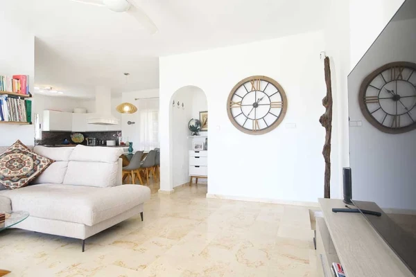 Luxury 4 Bed Villa with Infinity Pool &amp; Sea Views in Las Ramblas Golf, Orihuela Costa - Gallery Image 4