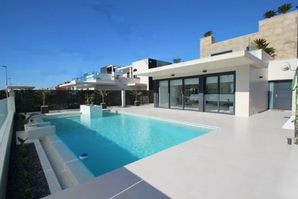 New Build 4 Bedroom Villa Marta in Dehesa de Campoamor  - Gallery Image 2