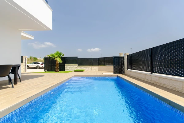 Luxury 3 Bedroom Villas with Pool for sale in Vistabella Golf, Orihuela  - Gallery Image 13