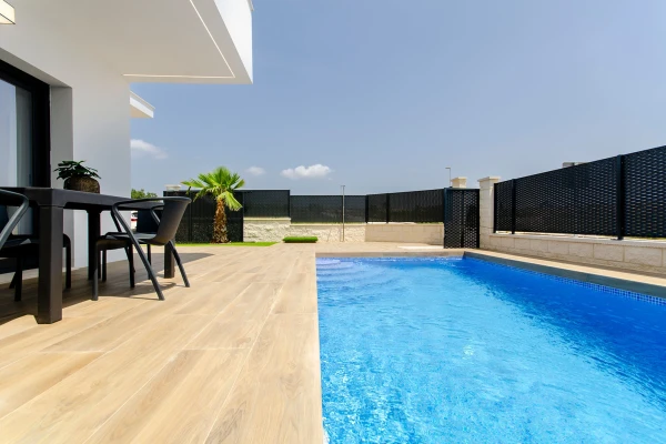 Luxury 3 Bedroom Villas with Pool for sale in Vistabella Golf, Orihuela  - Gallery Image 12