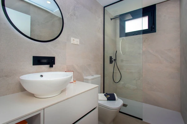 Elegant 3-Bedroom New Build Villa with Pool &amp; Solarium in Sucina - Gallery Image 9